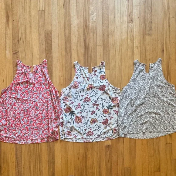 3 Old Navy Tops Medium Bundle Set - Picture 5 of 7